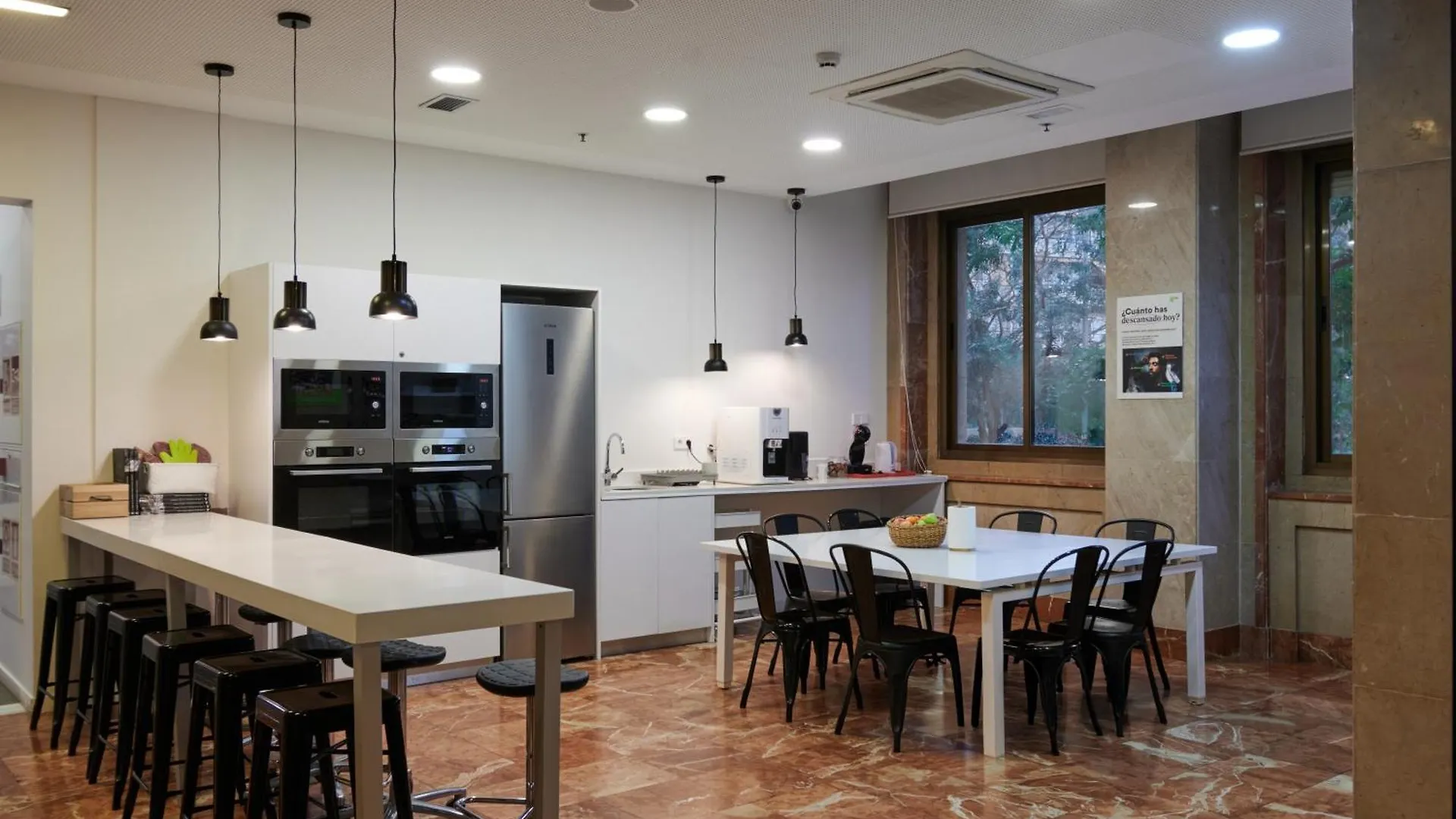 Residencia Universitaria Resa Barcelona Diagonal Апартаменты
