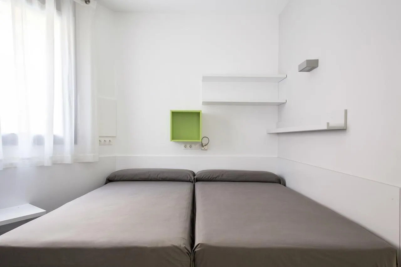 Residencia Universitaria Resa Barcelona Diagonal Апартаменты