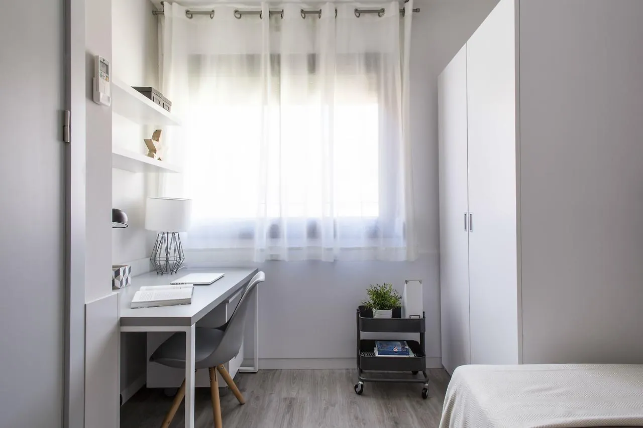 Residencia Universitaria Resa Barcelona Diagonal Апартаменты