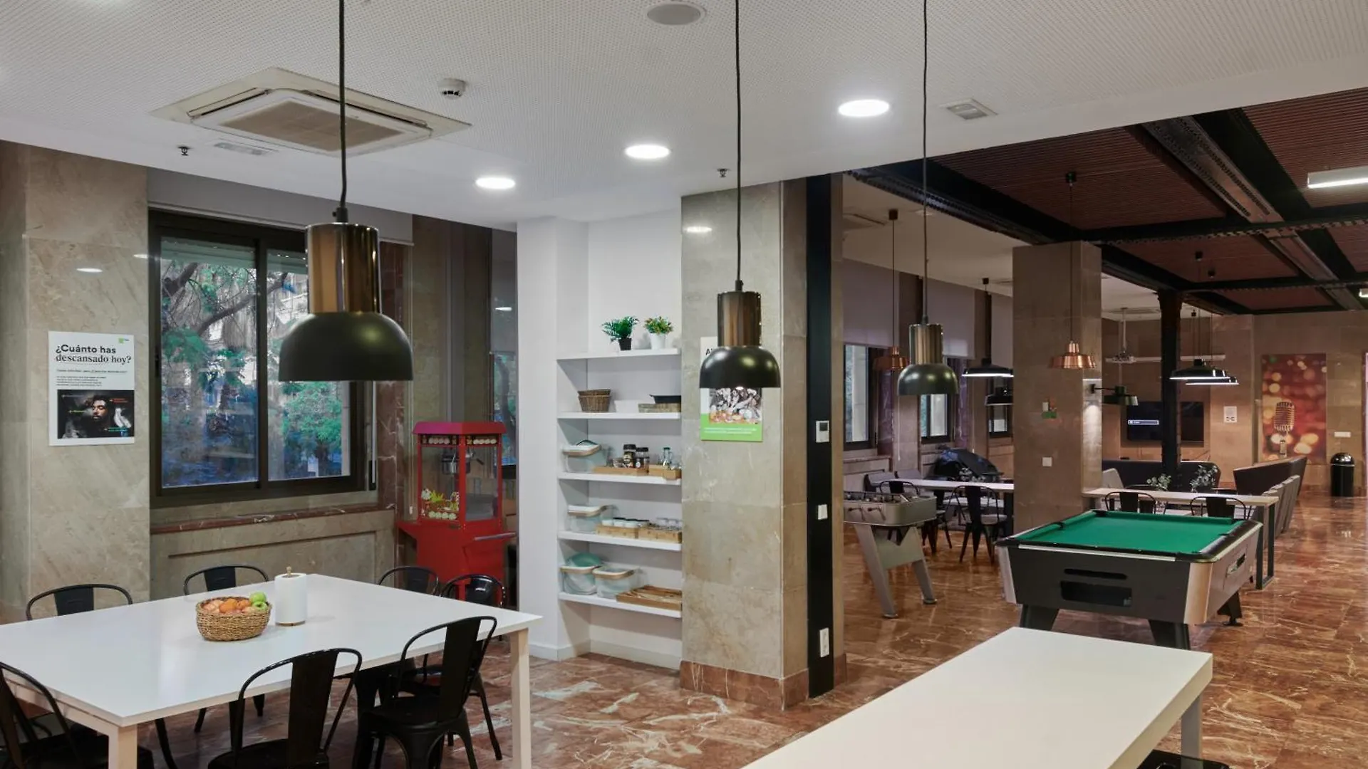 Residencia Universitaria Resa Barcelona Diagonal 0*,  İspanya