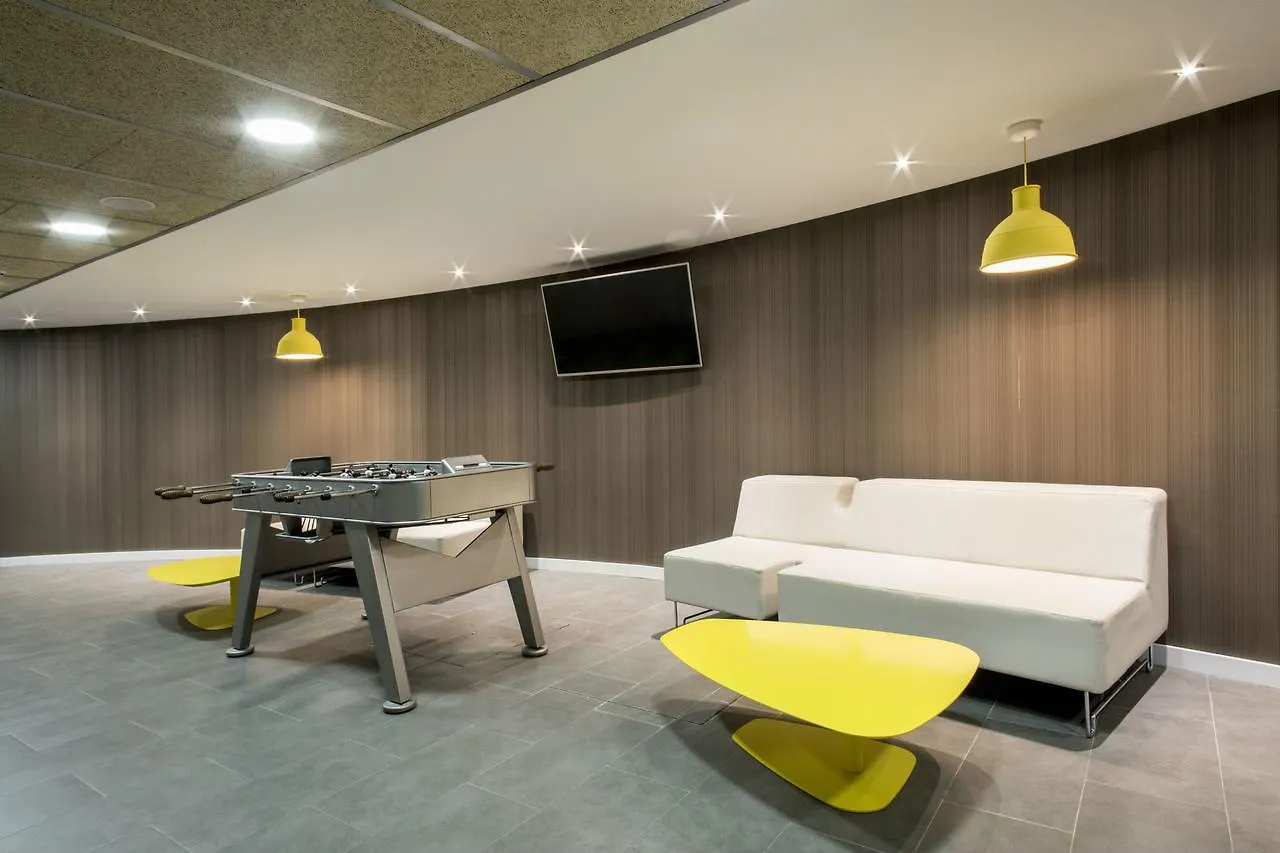Residencia Universitaria Resa Barcelona Diagonal 0*,  İspanya